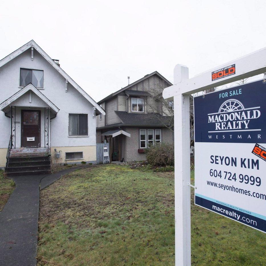 Home sales down almost 10% annually last month: ºÚÁϳԹÏÍø Real Estate Association